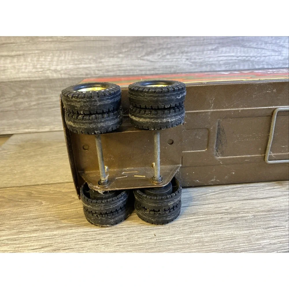 Vtg NYLINT FIRESTONE 18 Wheeler Semi GOLD Radial Express 341-F‎ Pressed Steel